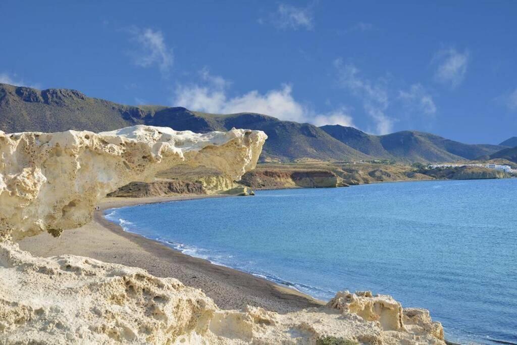 Atico Con Encanto En Cabo De Gata. A 100M De La Playa. Карбонерас Екстер'єр фото
